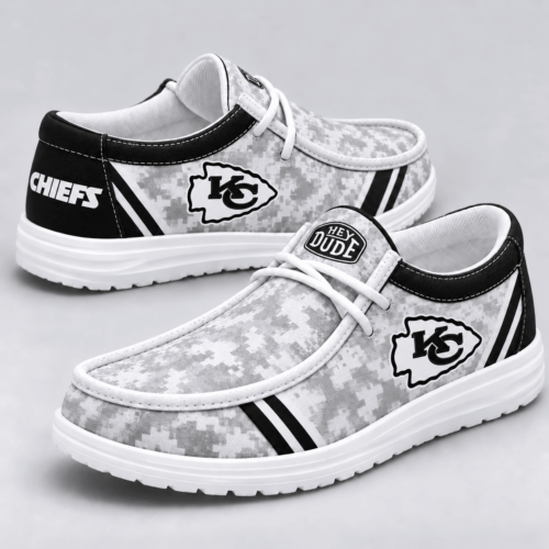 Kansas City Chiefs | Premium NFL Team Logo Digital Camo Loafer Shoes NY